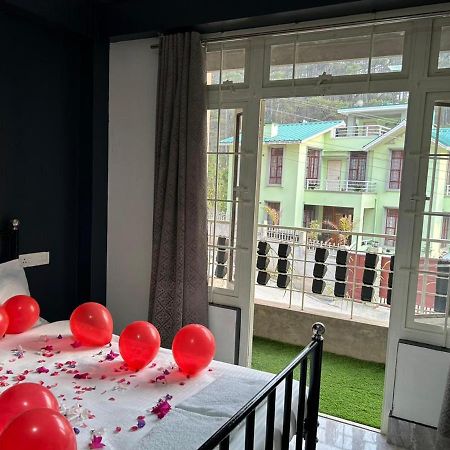 Na-U-Iaka Homestay Shillong Exterior photo