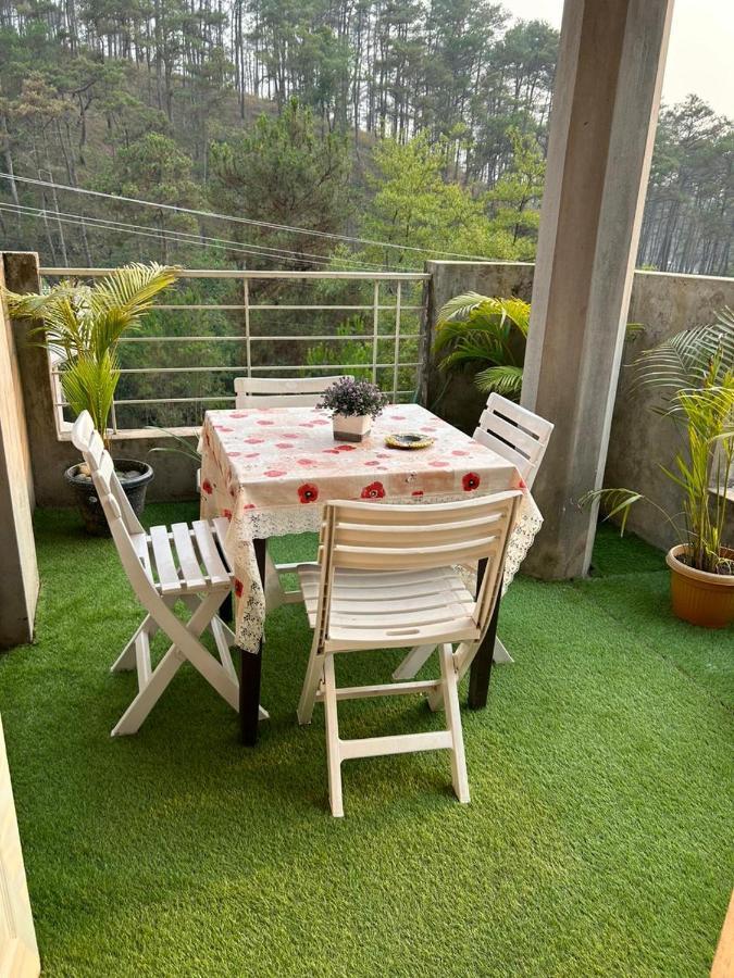 Na-U-Iaka Homestay Shillong Exterior photo