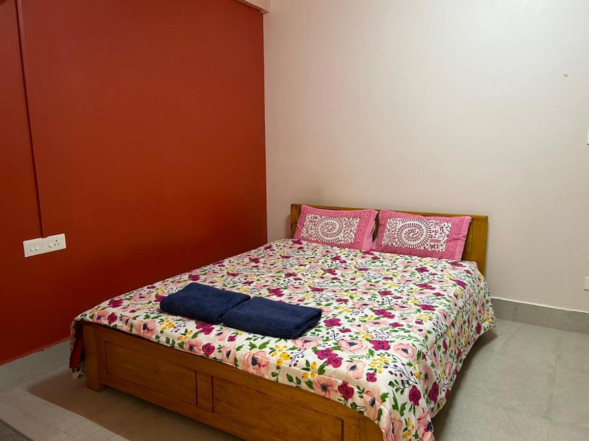 Na-U-Iaka Homestay Shillong Exterior photo